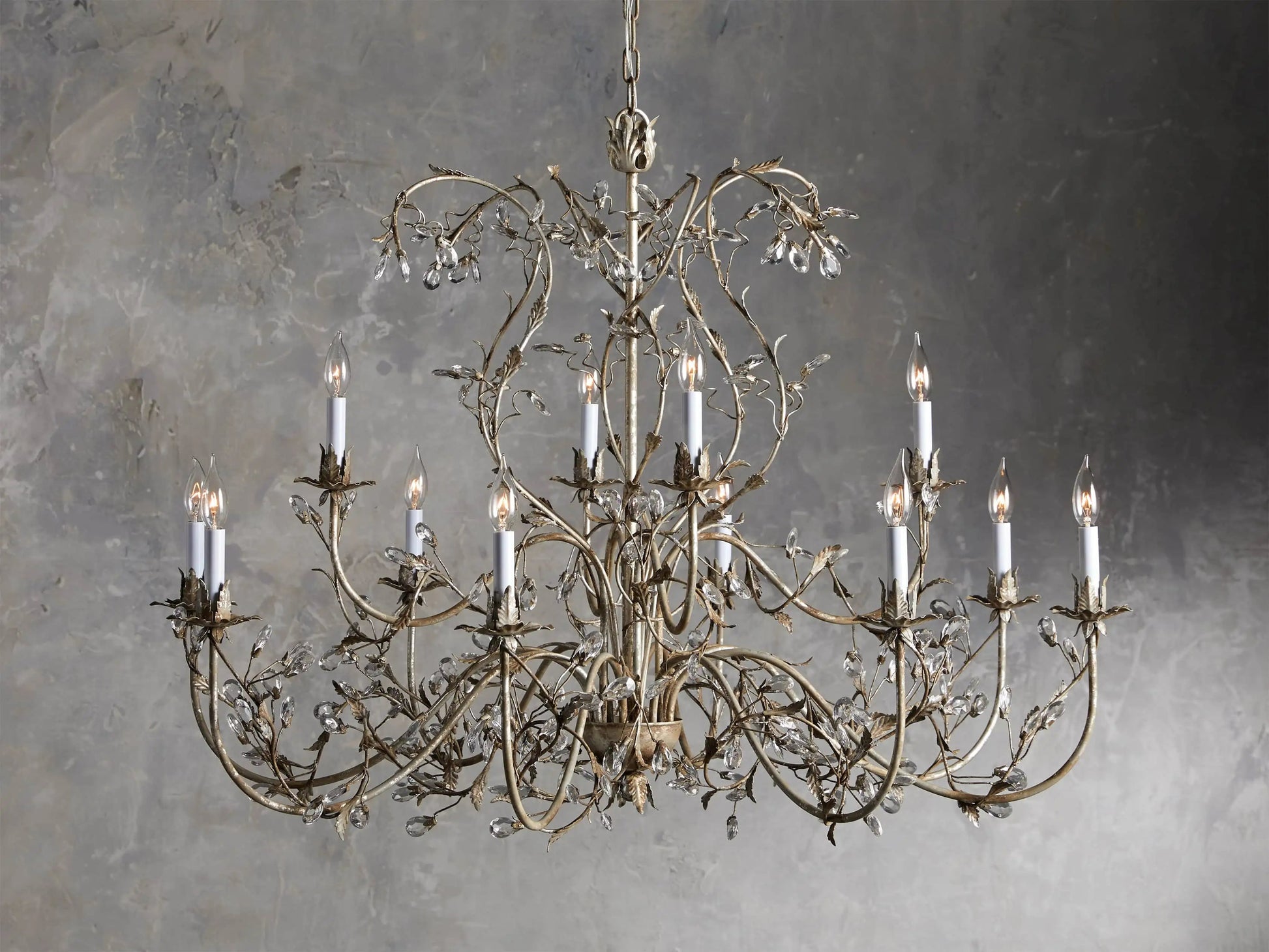 Gothic Claudette 12-Light Chandelier